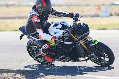 media/Oct-14-2023-TrackXperience (Sat) [[0517685739]]/Level 1/session 5 turn 12/